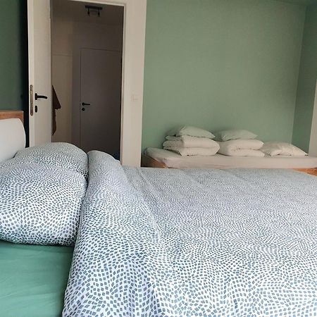Skaai Five - Newly Renovated 2 Bedrooms Apartment Oostende Eksteriør bilde